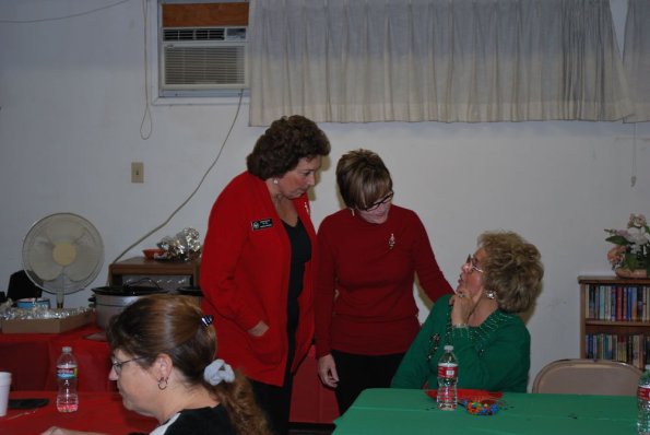 HolidayPotLuck_0051