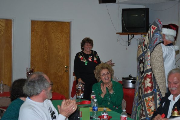 HolidayPotLuck_0077
