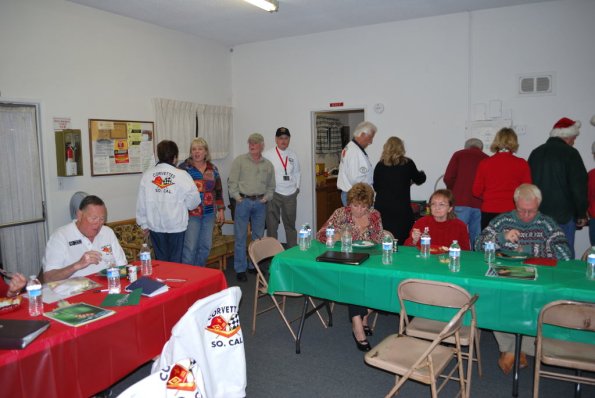 HolidayPotLuck_0023