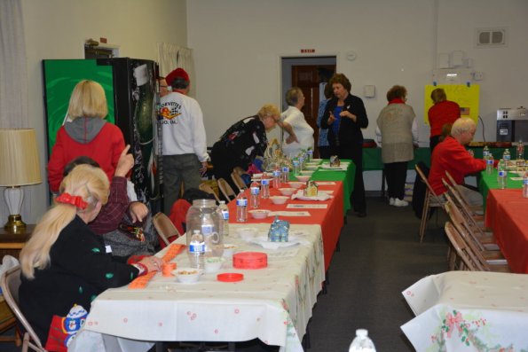 HolidayParty_0010