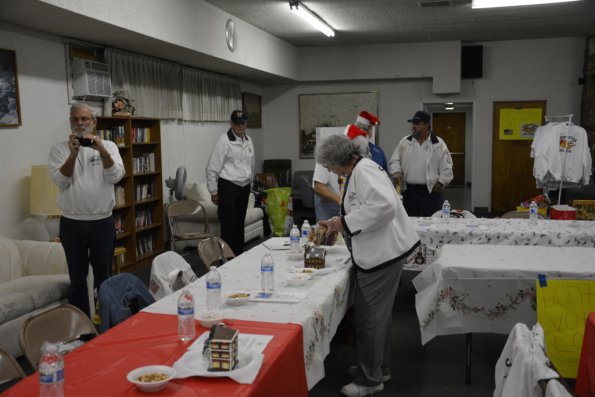 HolidayParty_0014