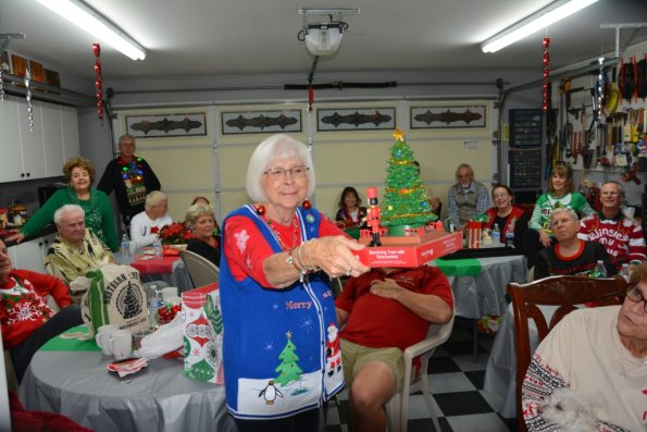 HolidayParty_0086