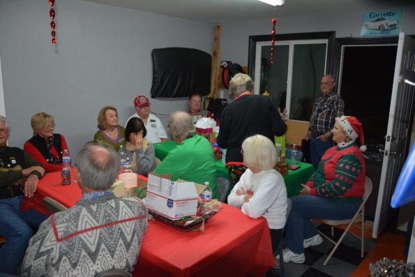 HolidayParty_0097