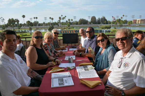 NightAtRaces_029