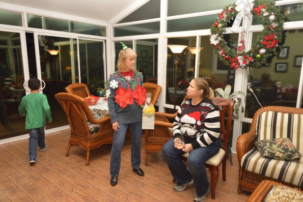 HolidayParty_010