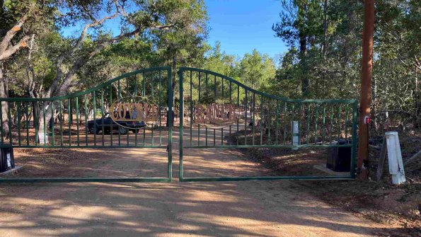 Cambria_2021_0038_01